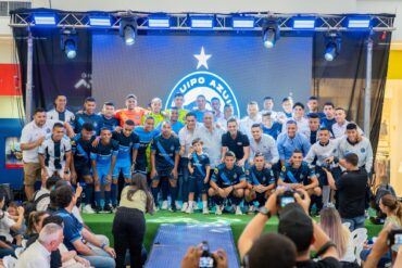 El campeón Equipo Azul presentó su plantel para el 2025