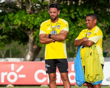Sebastian Viera fue presentado como nuevo técnico de Junior